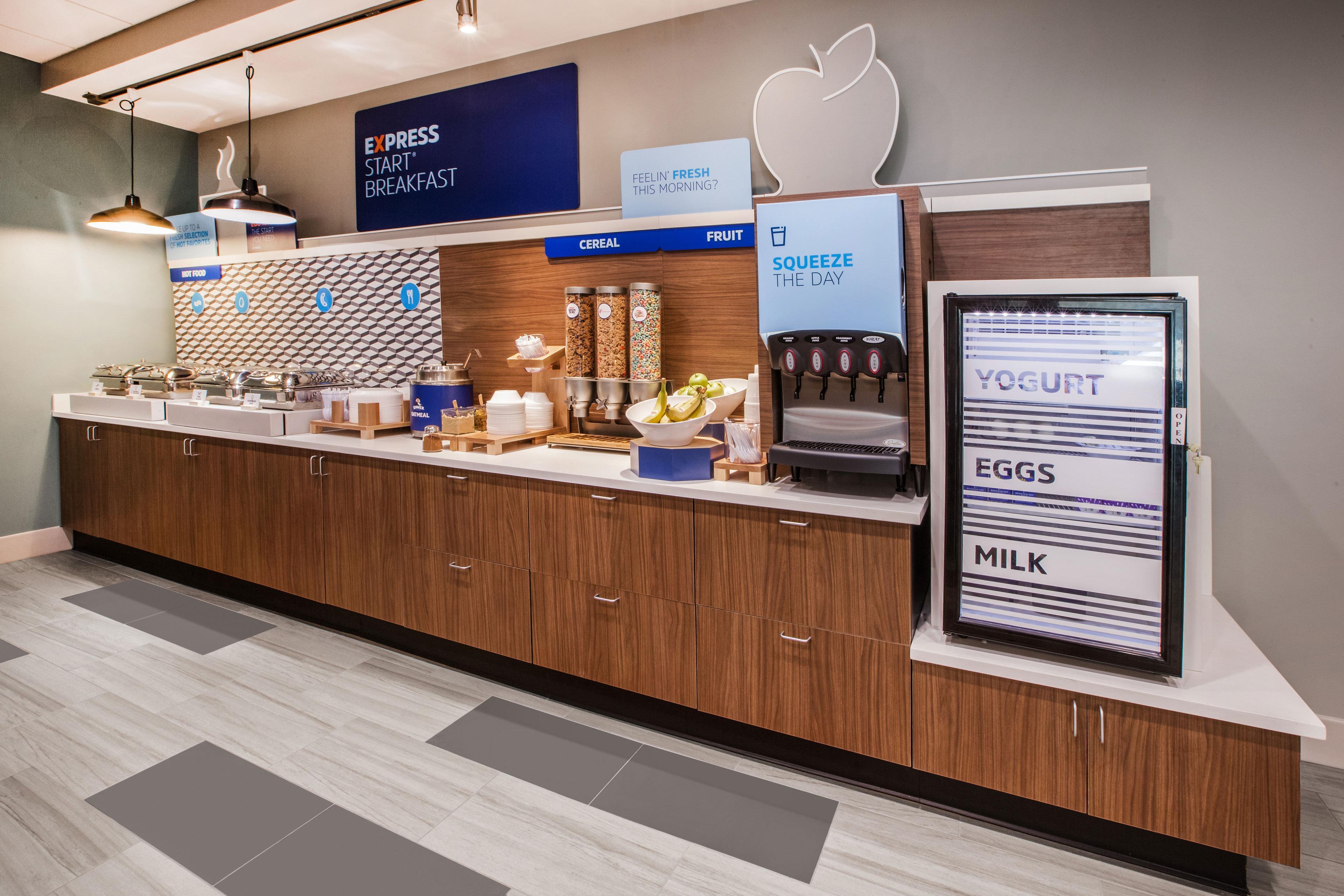 Holiday Inn Express Hotel & Suites 1000 Islands - Gananoque By Ihg Eksteriør bilde
