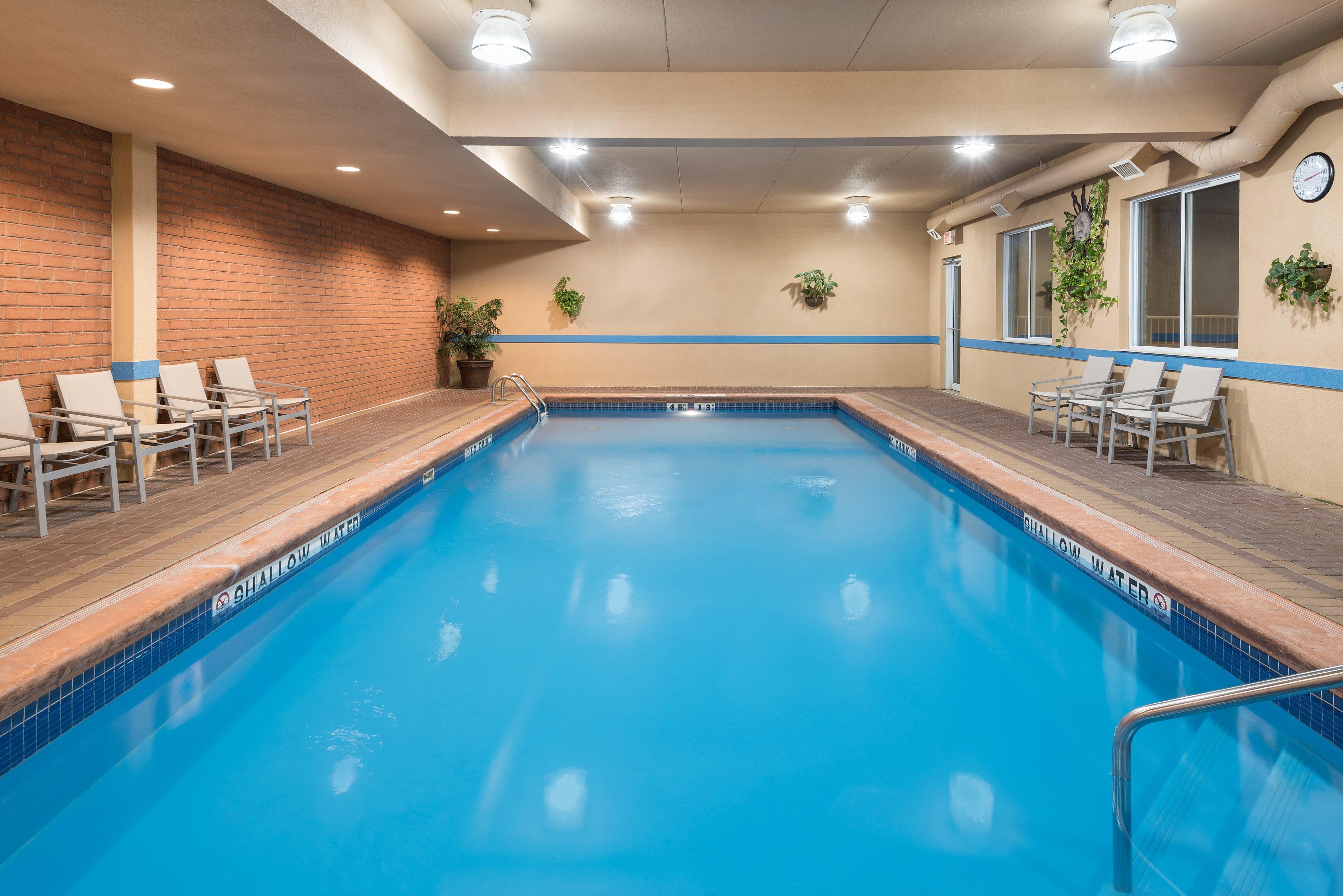 Holiday Inn Express Hotel & Suites 1000 Islands - Gananoque By Ihg Eksteriør bilde