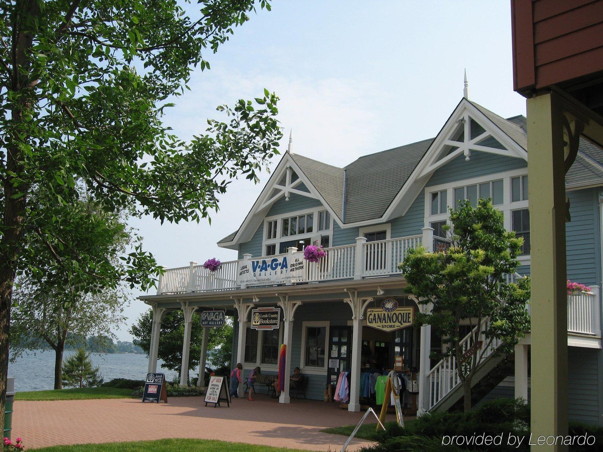 Holiday Inn Express Hotel & Suites 1000 Islands - Gananoque By Ihg Eksteriør bilde