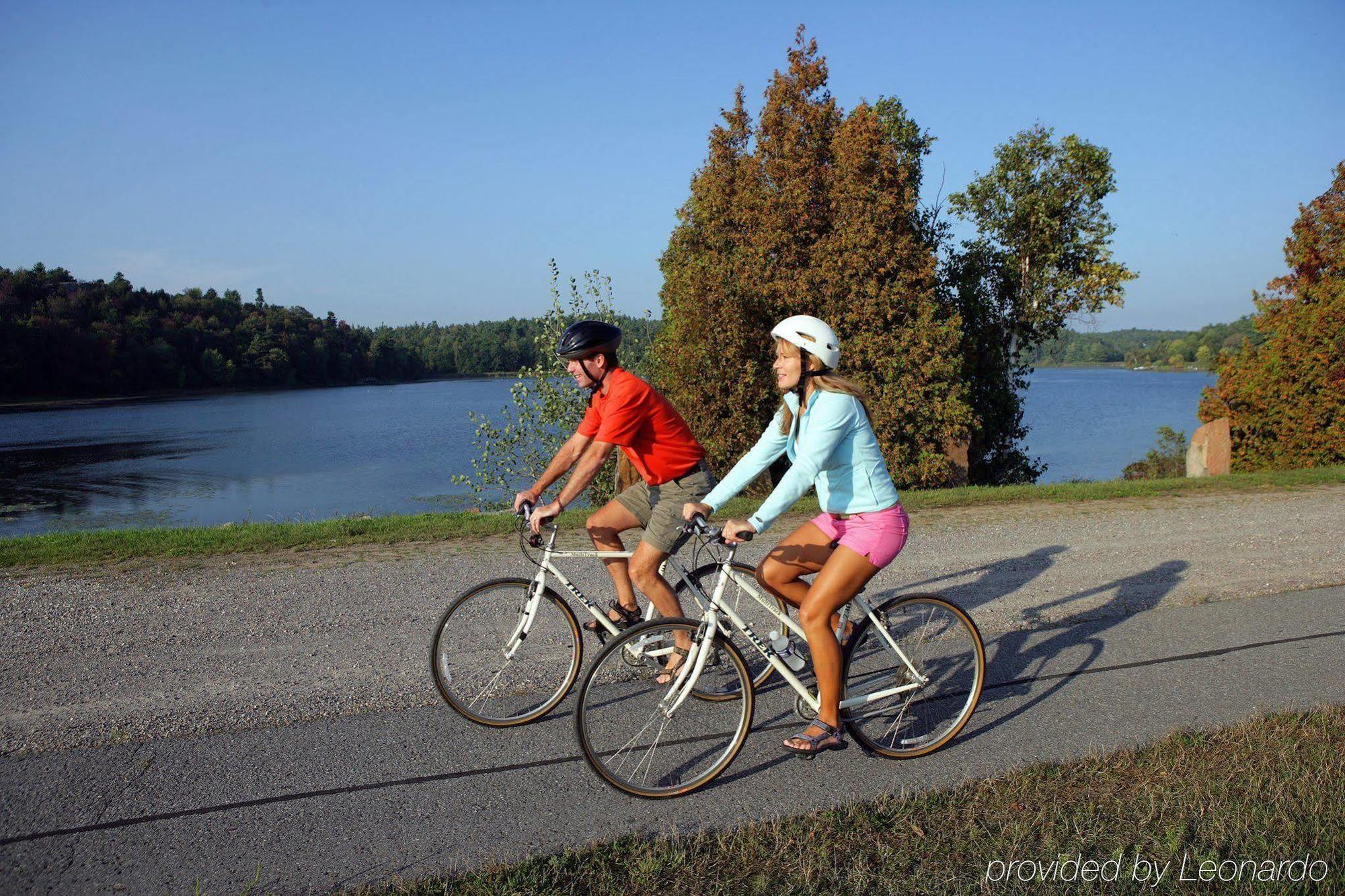 Holiday Inn Express Hotel & Suites 1000 Islands - Gananoque By Ihg Eksteriør bilde